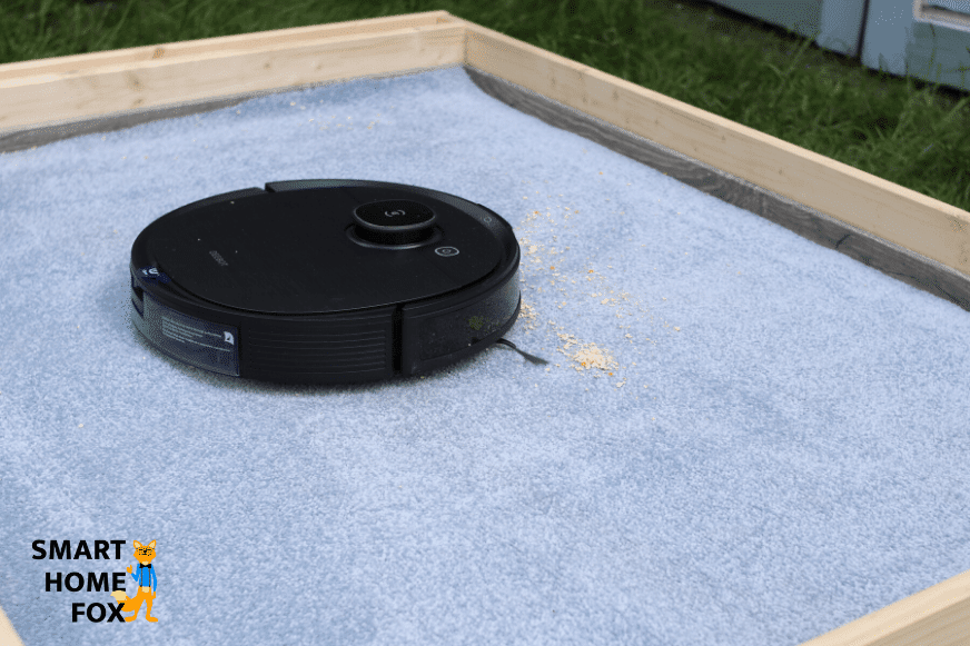 OZMO T8 AIVI пылесосит овсяные хлопья на ковре с высоким ворсом